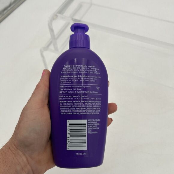 Aussie Miracle Curls Leave-In Detangling Milk Paraben Free 6.7 Oz - Picture 6 of 7